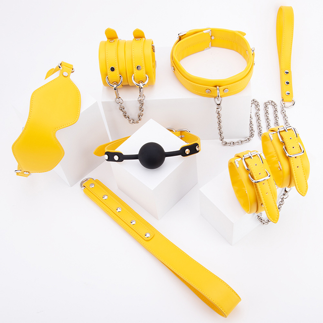6-teiliges luxuri&ouml;ses gelbes PU-Leder-Bondage-SM-Spielzeug-Set, Handschellen, Augenbinde, Knebelkragen und Spanking-Peitsche f&uuml;r Erwachsene, BDSM-Spiel