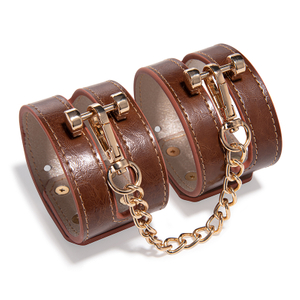 Prodotti SM Restrizioni per giocattoli sessuali per donna BDSM con manette in pelle PU Kit SM Bondage sessuale per adulti per coppie