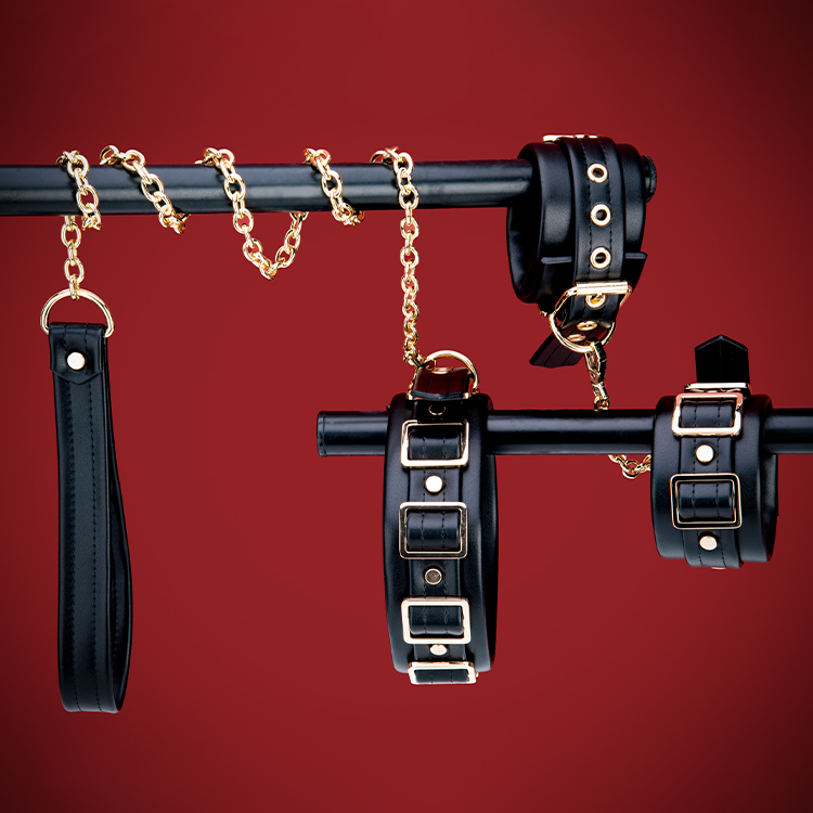 Set di bondage SM in pelle PU da 2 pezzi, giocattoli di ritenuta erotici, tra cui manette e collare per flirtare per giochi BDSM per adulti