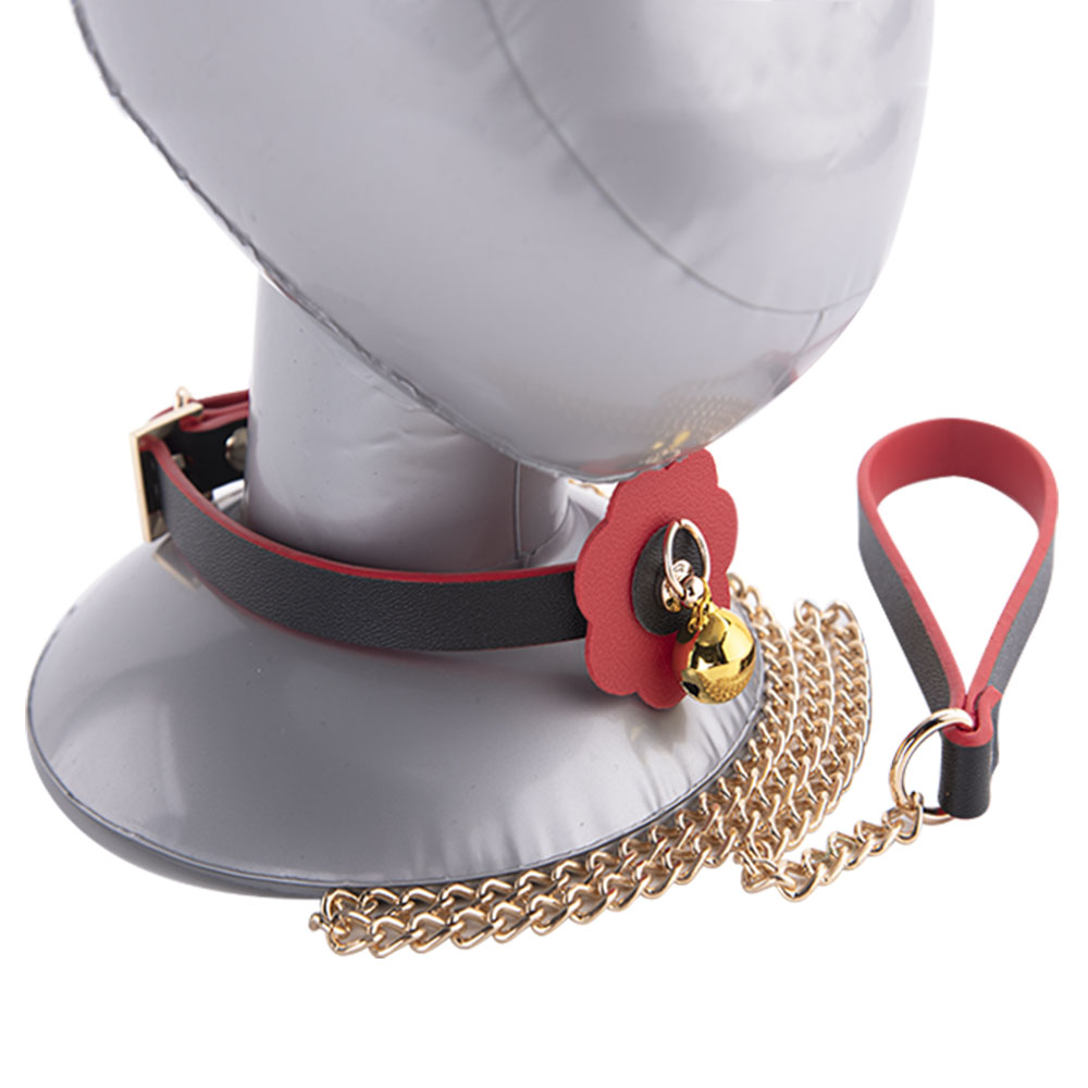 Luxuri&ouml;ses rotes Halsband mit Leine und Gl&ouml;ckchen f&uuml;r Sexspiele mit Bondage-Fesseln f&uuml;r Erwachsene