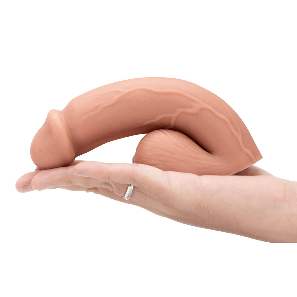 Dildo realistico in materiale sicuro per vaginale